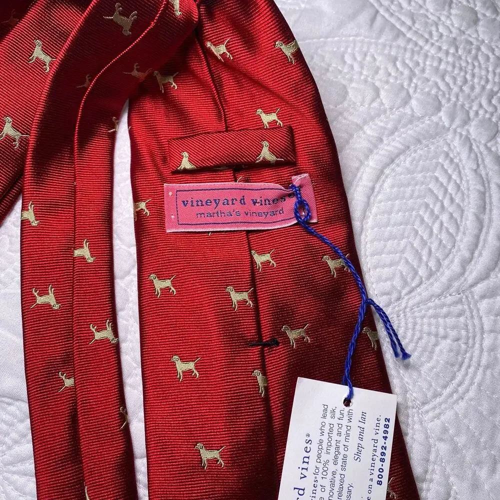 Vineyard Vines Red Silk Neck Tie Yellow Labs NWT Preppy Party Made in USA 58